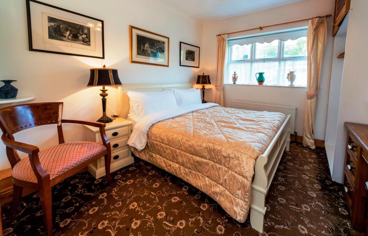 The Gallery B&B, The Glen, Kinsale ,County Cork Exterior photo